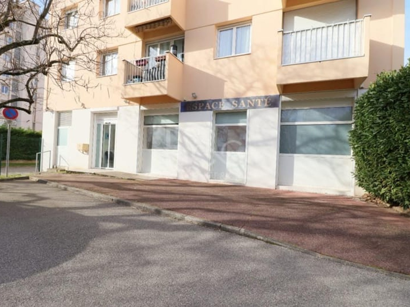 Bureaux 4 pièces 109 m²