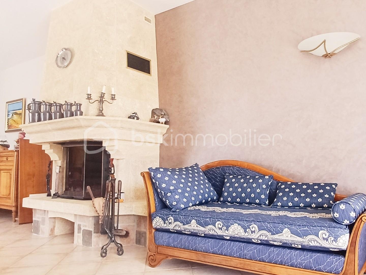 Maison à vendre - 8 pièces - 200m2 - Talmont-Saint-Hil... (85440)