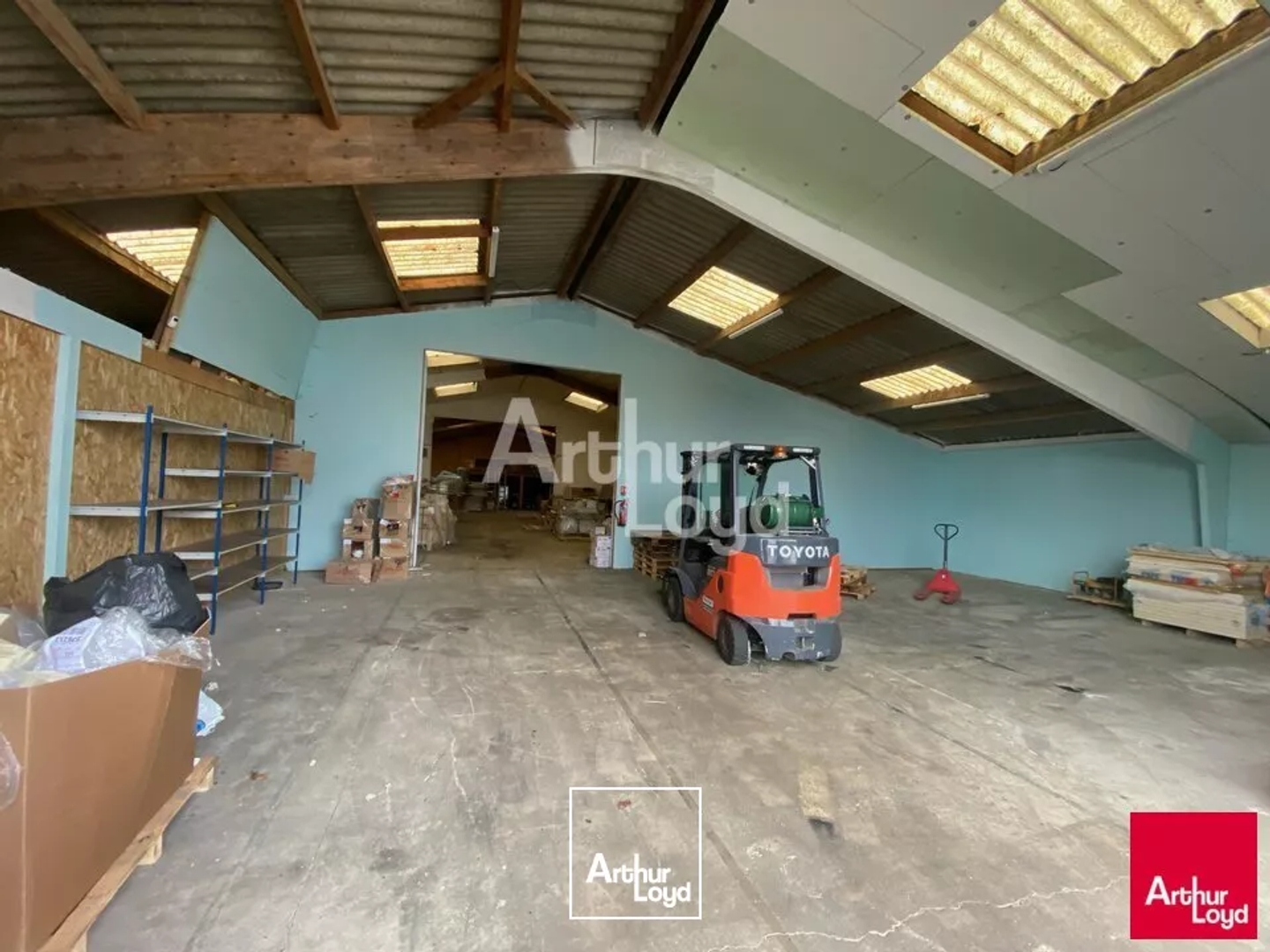 Locaux à vendre - 600m2 - Tinténiac (35190)