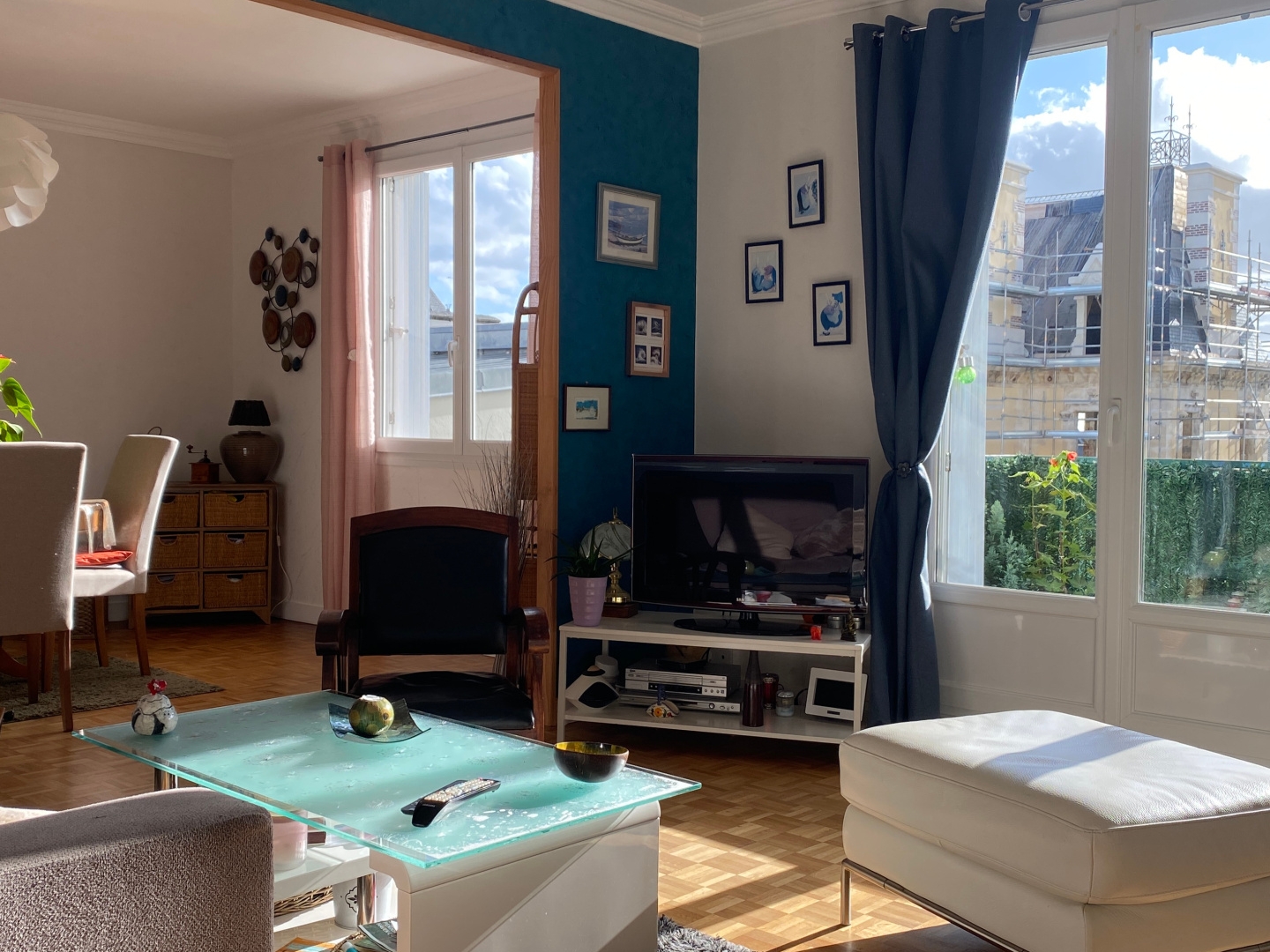 Landerneau - Appartement 80 m2, 2 chambres avec balcon, parking et cave