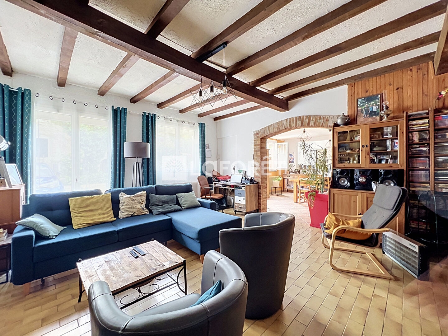 Maison à vendre - 16 pièces - 461m2 - Le Puy-Notre-Dame (49260)
