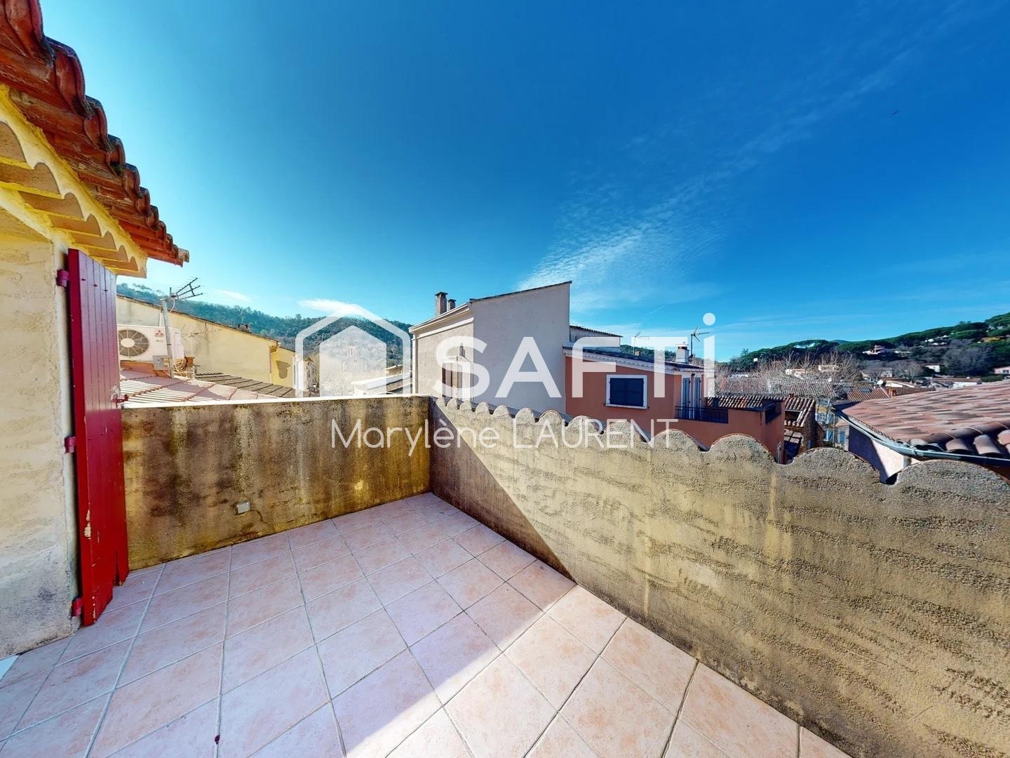 Maison à vendre - 4 pièces - 84m2 - Collobrières (83610)