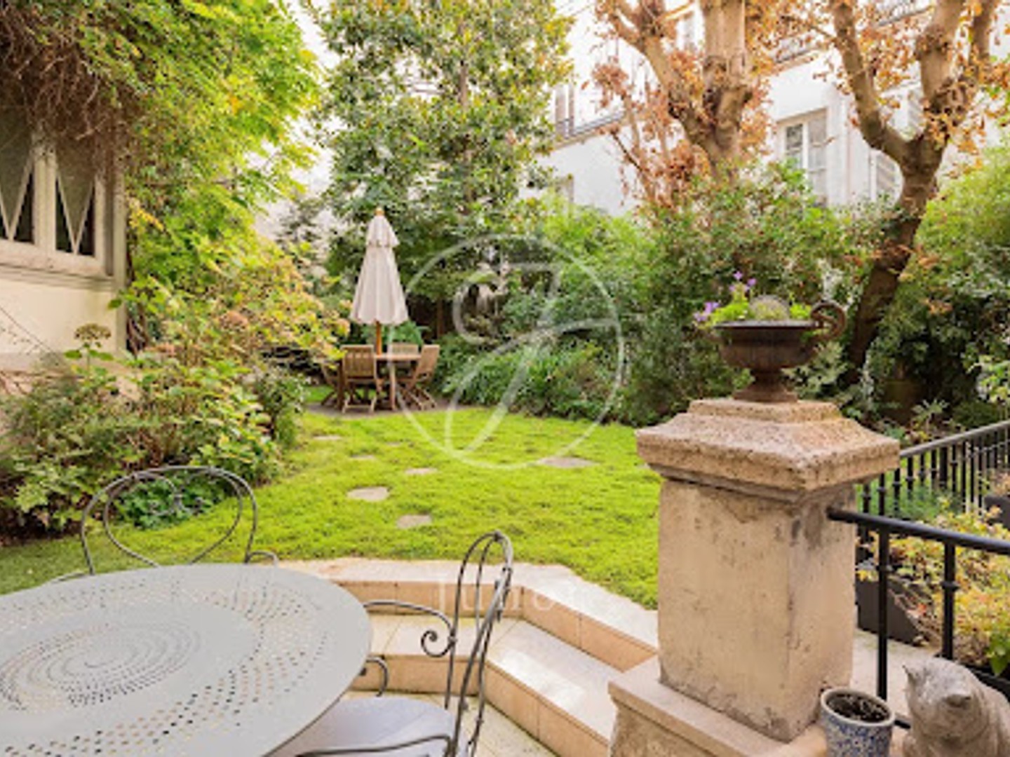 Maison 6 pièces 211 m²