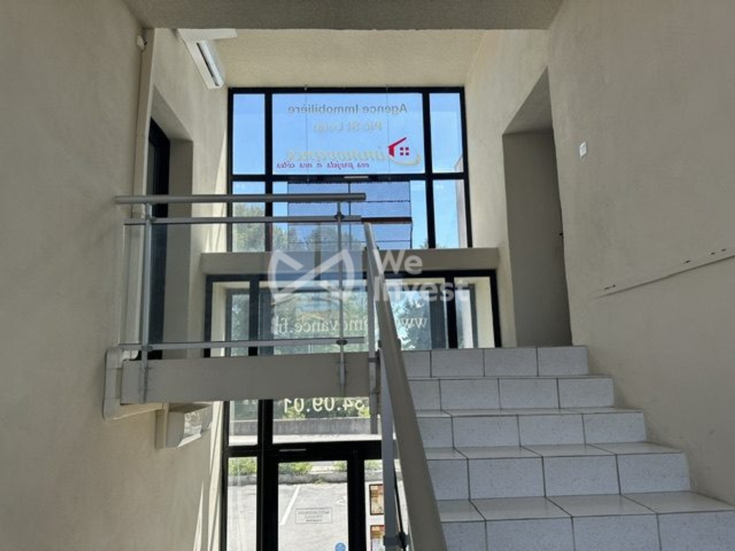 Locaux à vendre - 366m2 - Saint-Mathieu-De-... (34270)