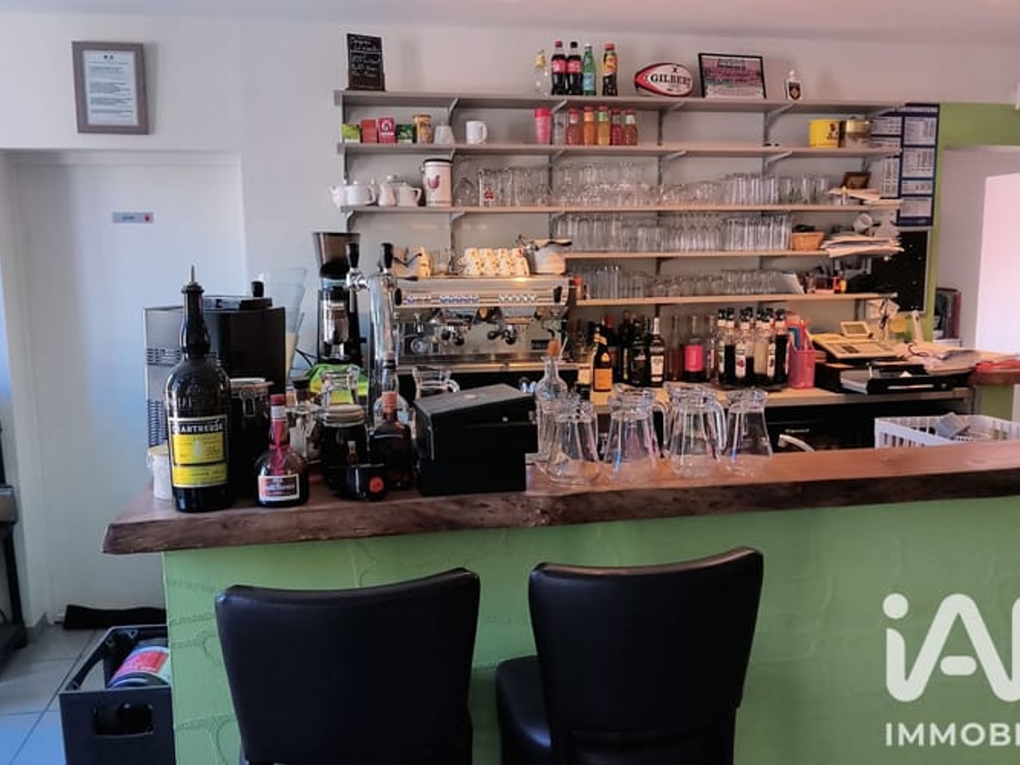 Magasin à vendre - 1 pièce - 270m2 - Souillac (46200)