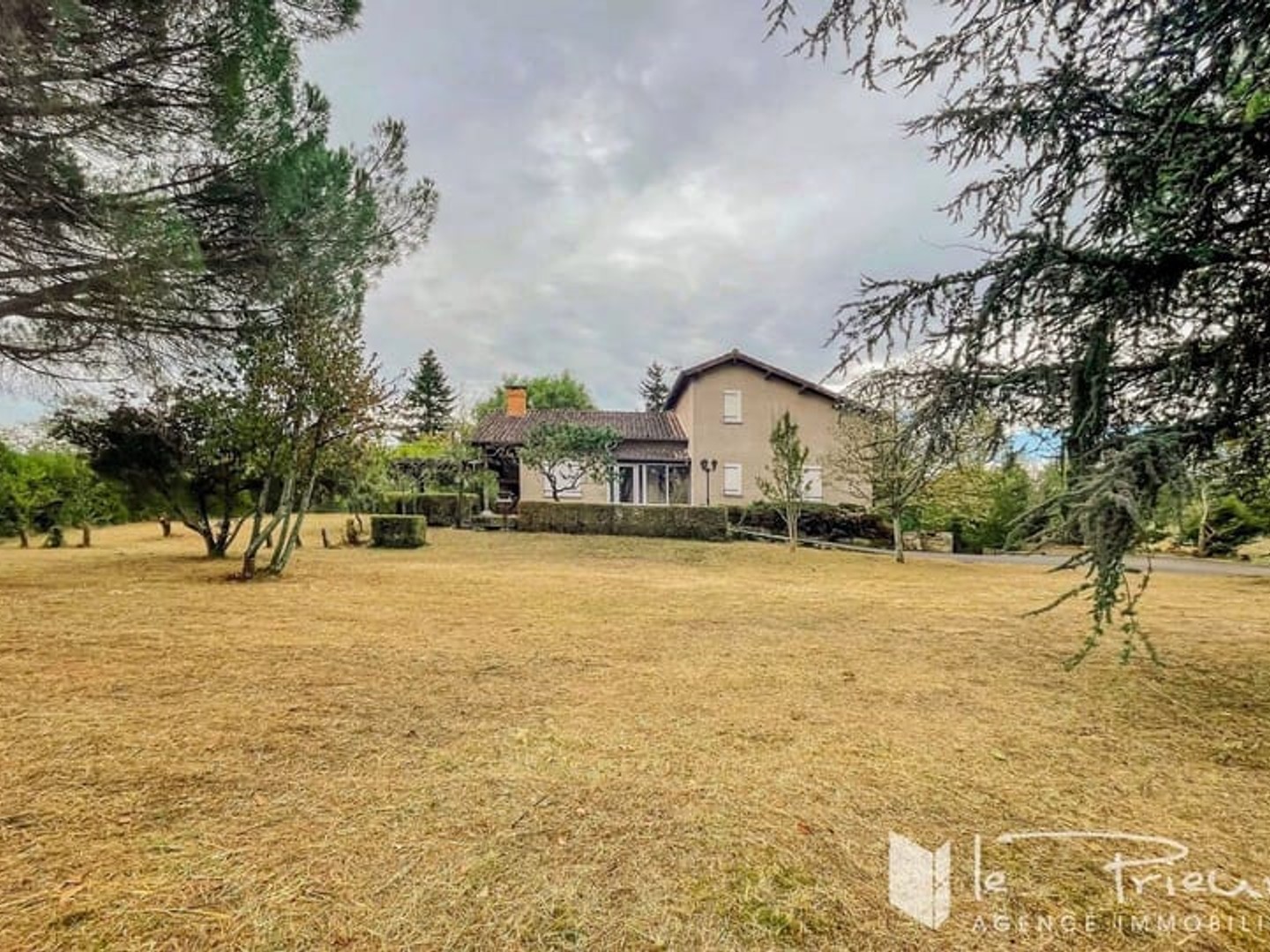 Maison 5 pièces 143 m²