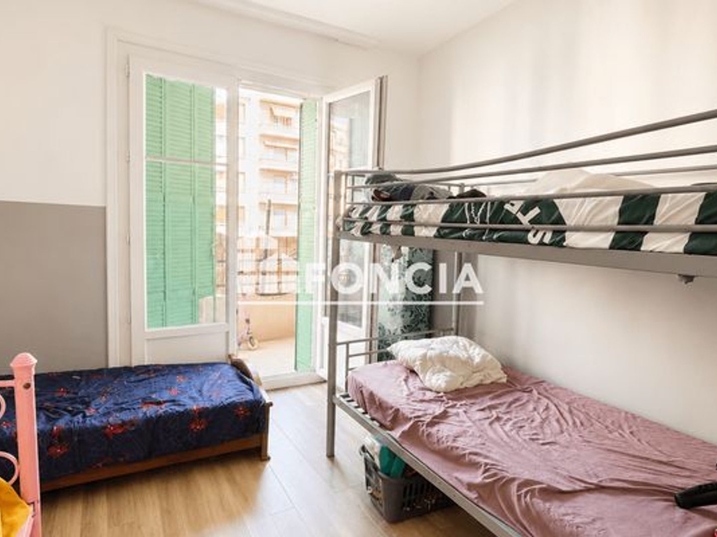 Appartement à vendre - 3 pièces - 72m2 - Marseille 4e (13004)