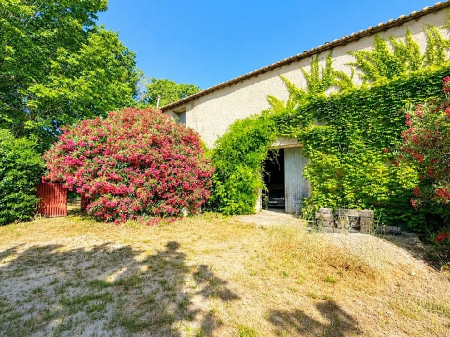 Maison à vendre - 10 pièces - 350m2 - Aimargues (30470)