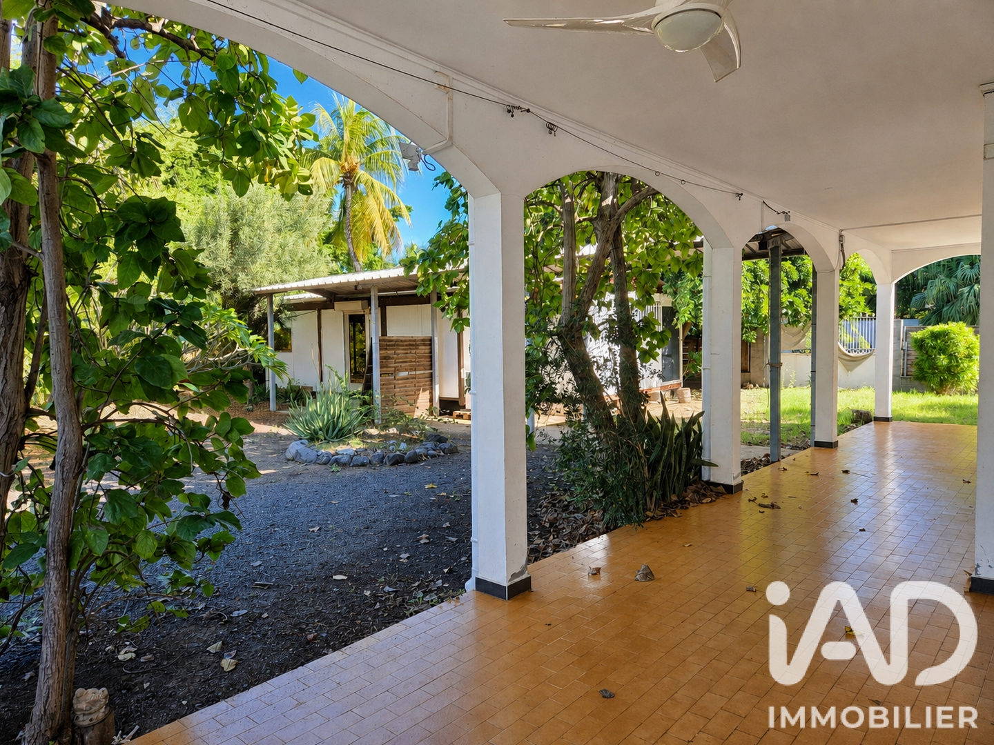 Maison à vendre - 5 pièces - 150m2 - Saint-Paul (97460)