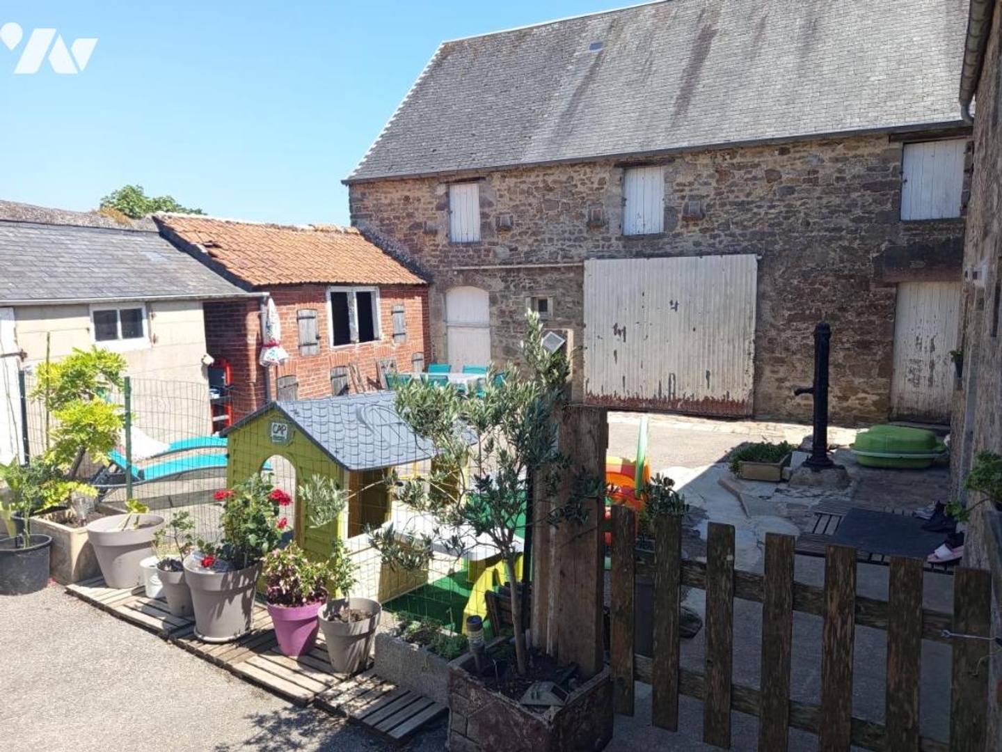 Maison à vendre - 5 pièces - 109m2 - Montebourg (50310)