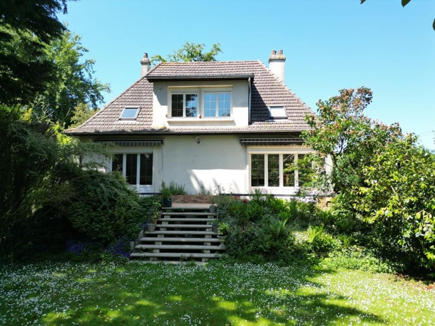 Maison 7 pièces 150 m²