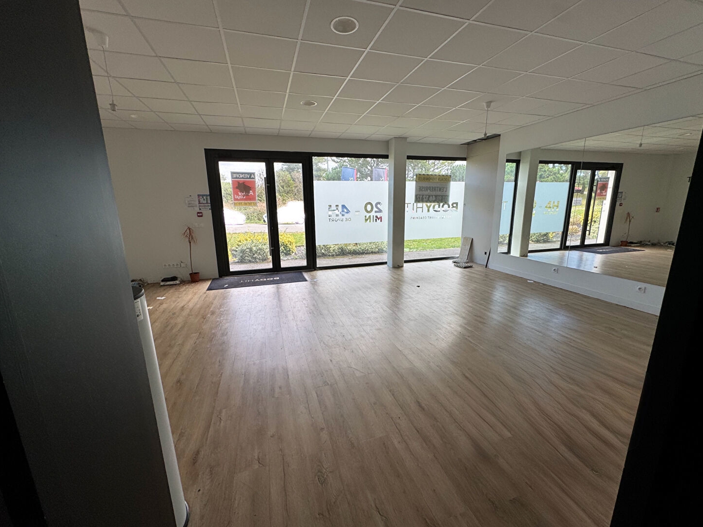Locaux à vendre - 150m2 - Guipavas (29490)