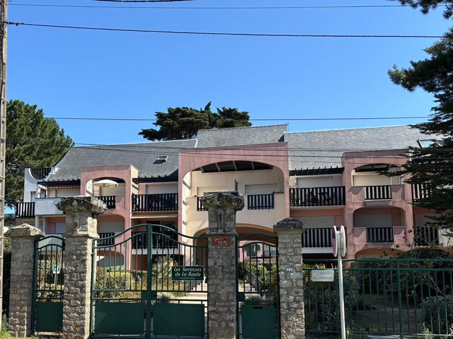 Parking / garage / box à vendre - 14m2 - La Baule-Escoublac (44500)