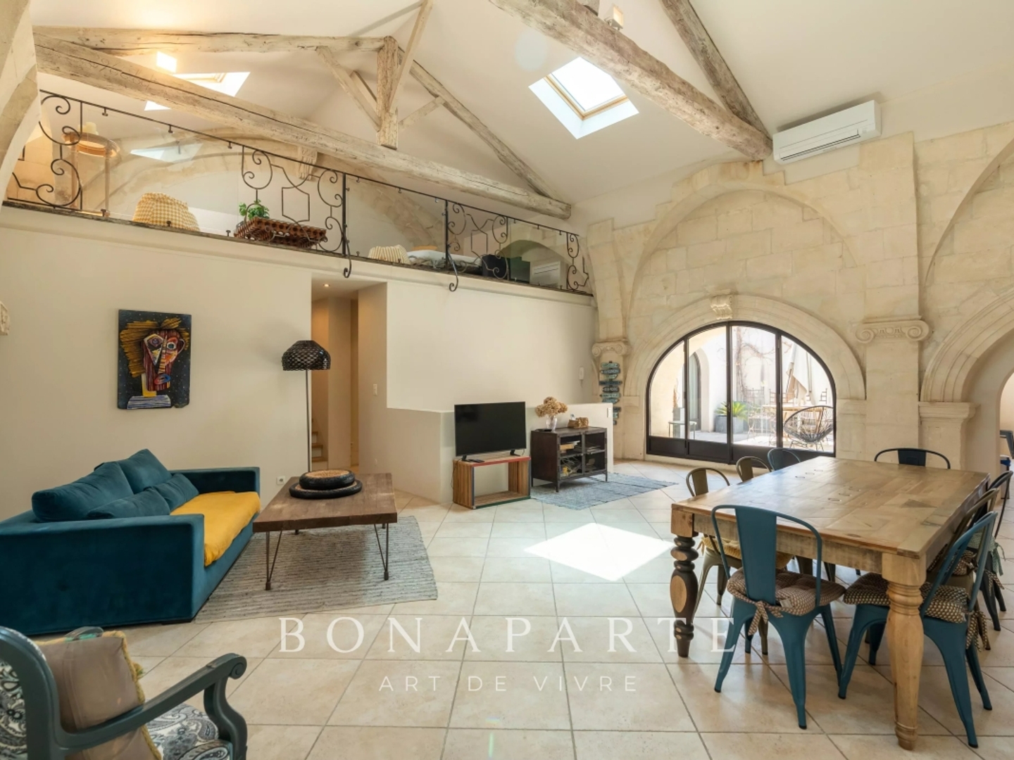 LOFT - CENTRE VILLE - SAINT REMY DE PROVENCE