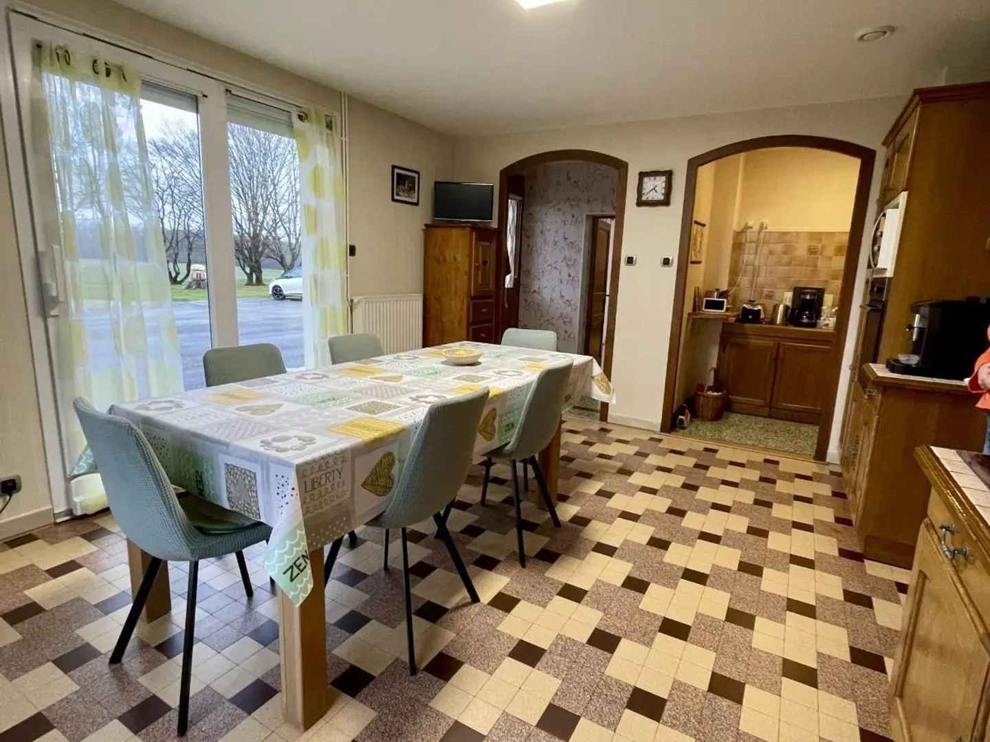 Maison à vendre - 8 pièces - 141m2 - Le Tartre (71330)