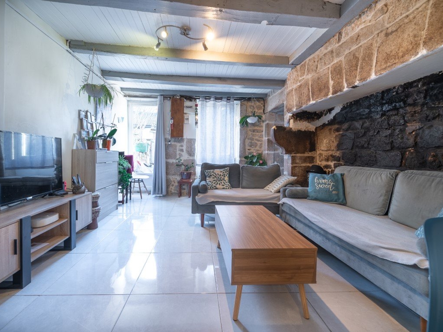 Maison à vendre - 5 pièces - 90m2 - Peyrat-Le-Château (87470)