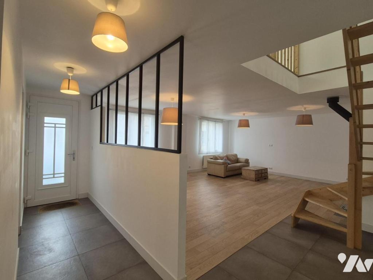 Maison 8 pièces 232 m²
