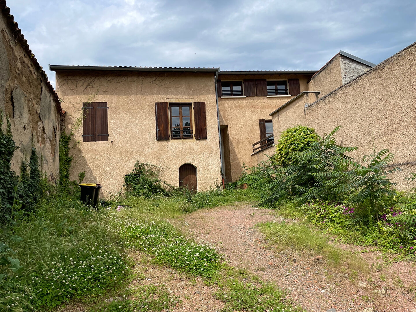 Immeuble Villerest 8 pièce(s) 150 m2