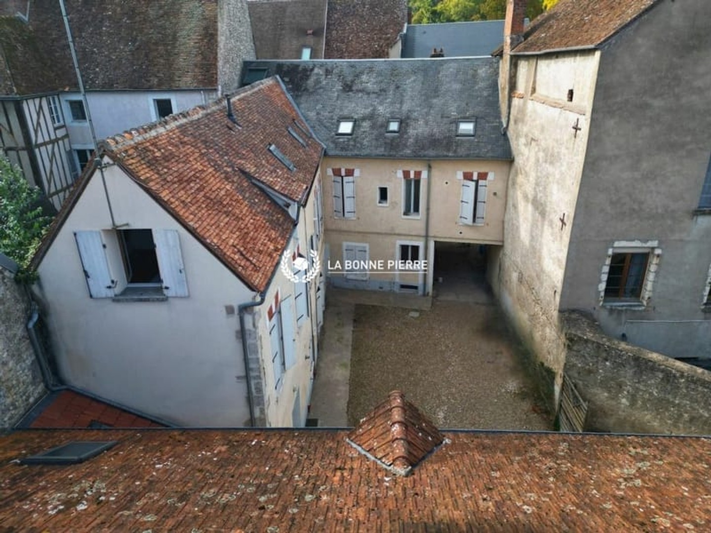Immeuble à vendre - 783m2 - Châtillon-Sur-Loire (45360)