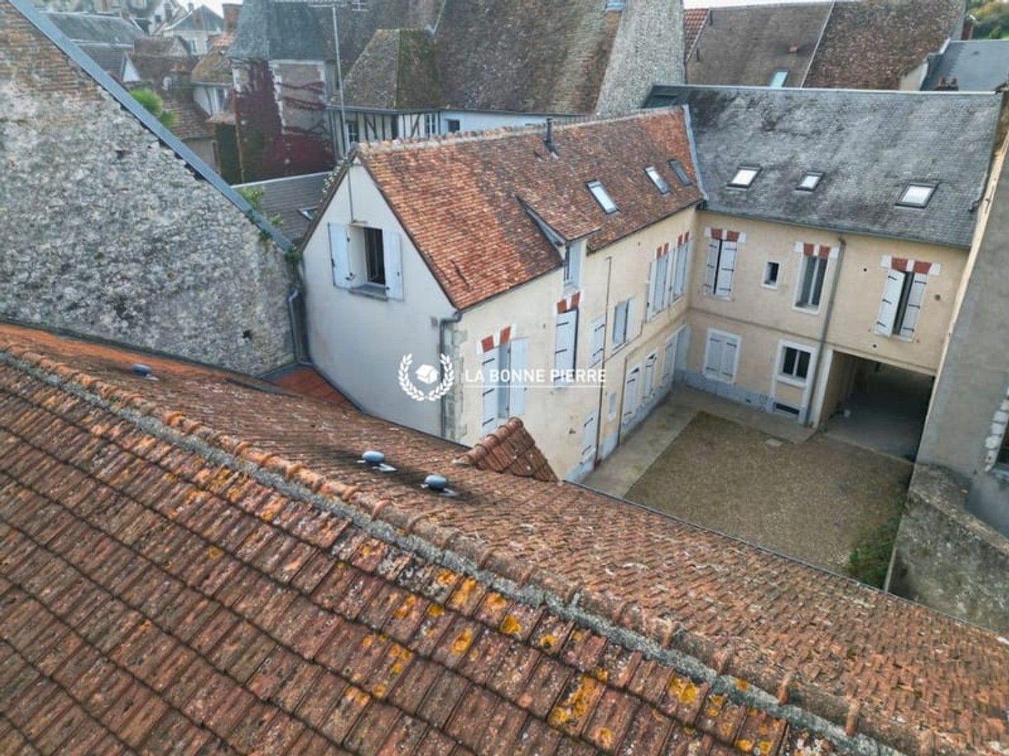 Immeuble à vendre - 783m2 - Châtillon-Sur-Loire (45360)