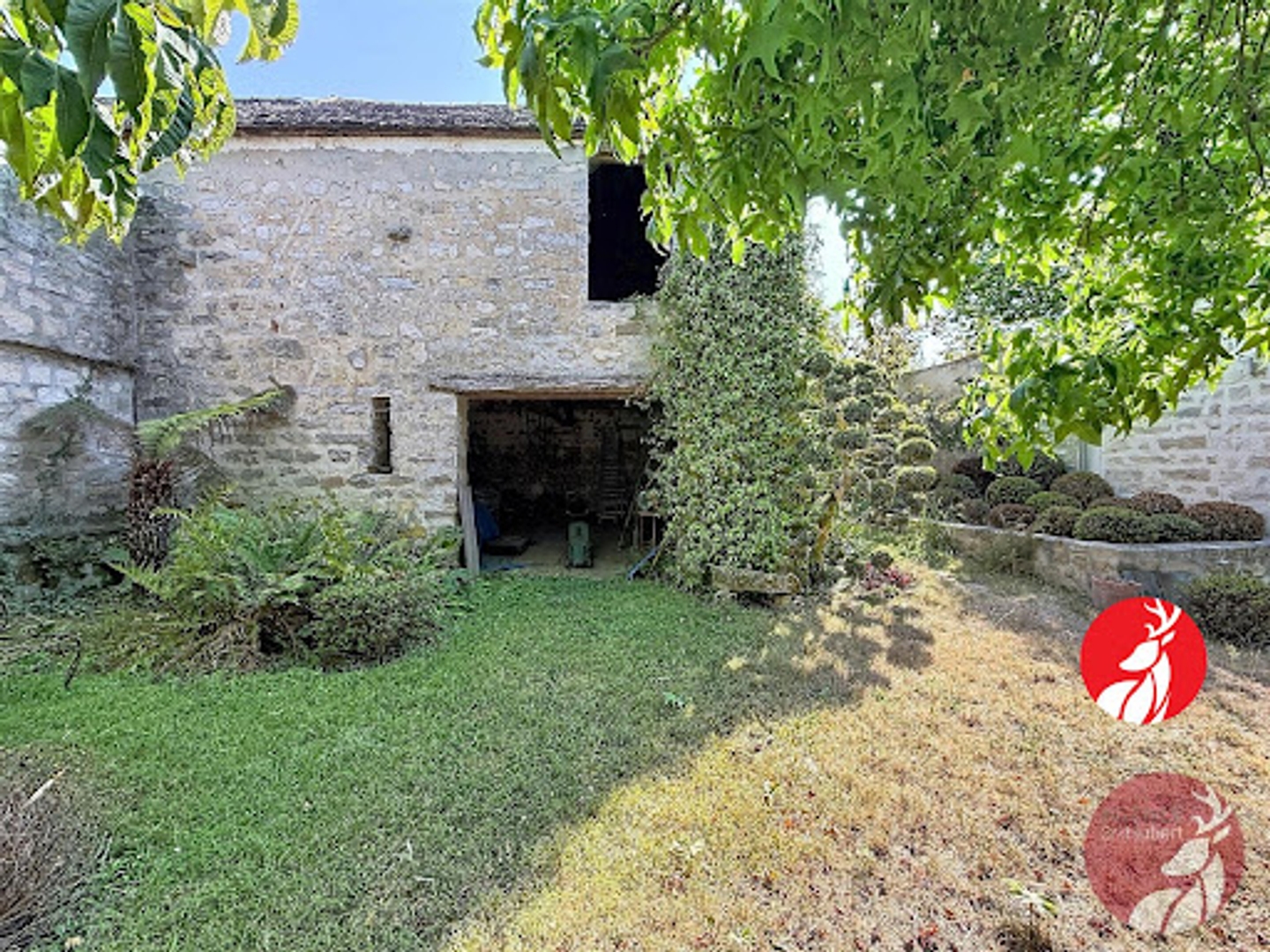 Maison à vendre - 5 pièces - 154m2 - Noisy-Sur-École (77123)