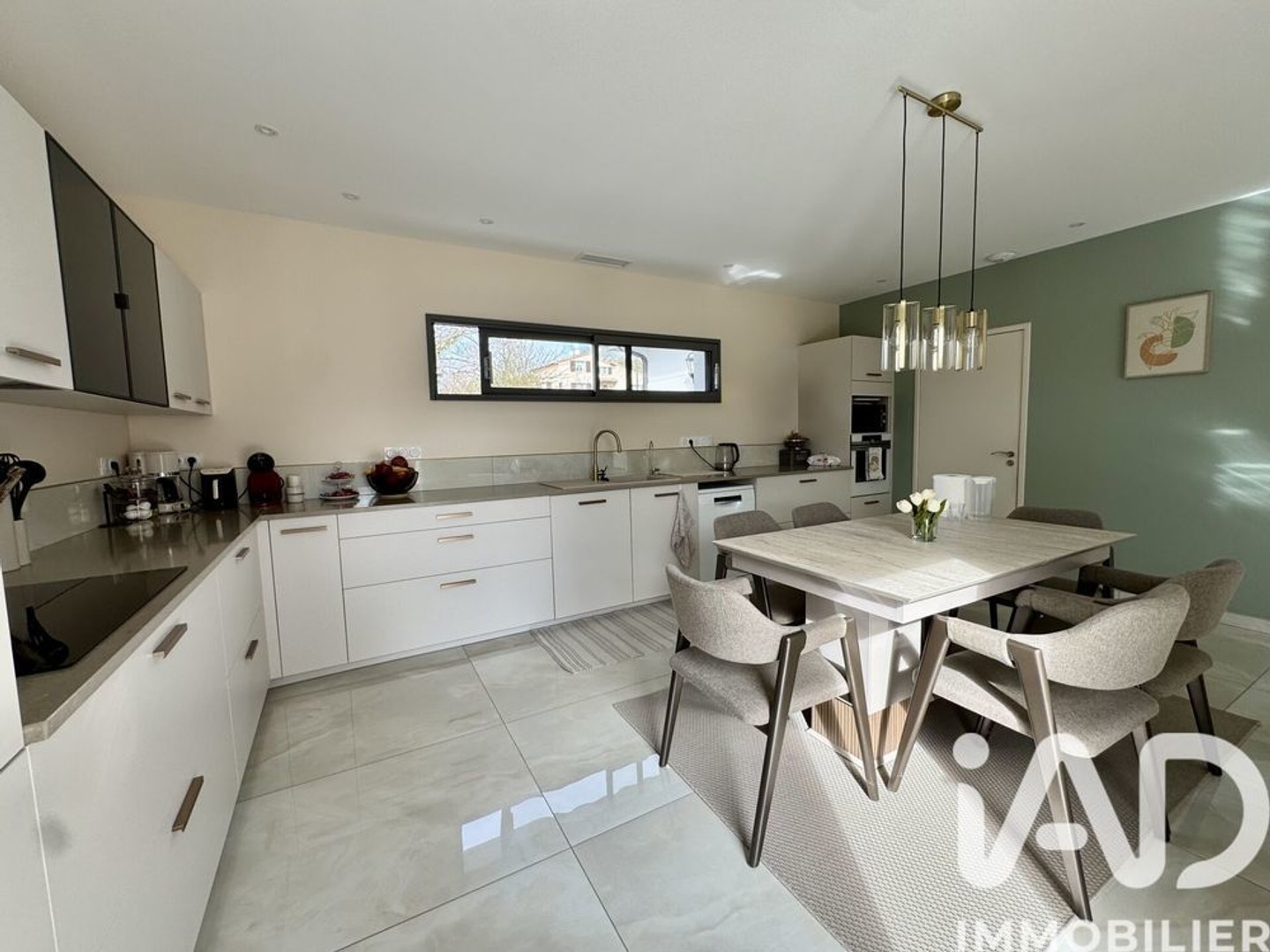 Maison à vendre - 7 pièces - 187m2 - Pompignac (33370)
