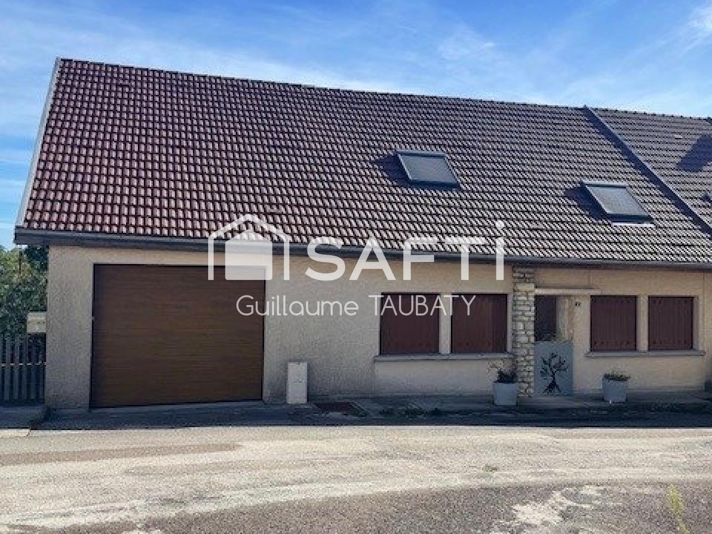 Maison à vendre - 5 pièces - 170m2 - Reugney (25330)