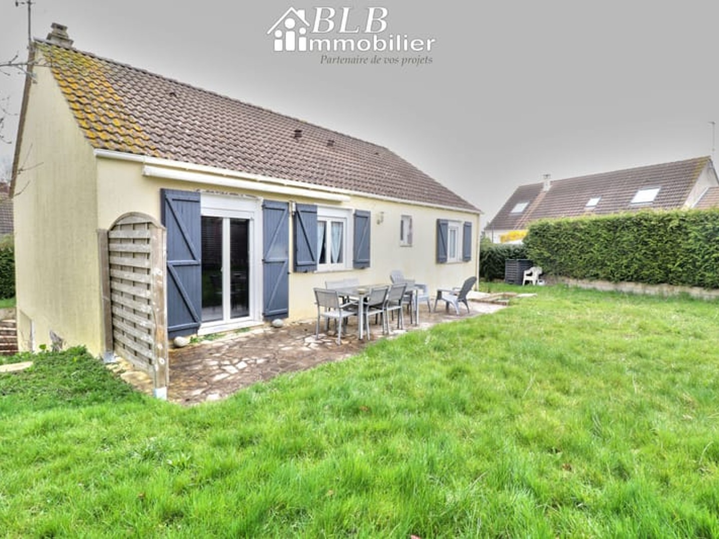 Maison 6 PIECES - 4 CHAMBRES - TERRAIN 630M2