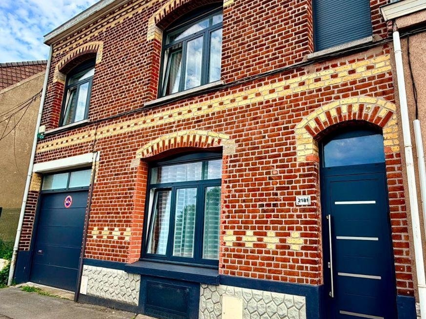Maison 8 pièces 237 m²