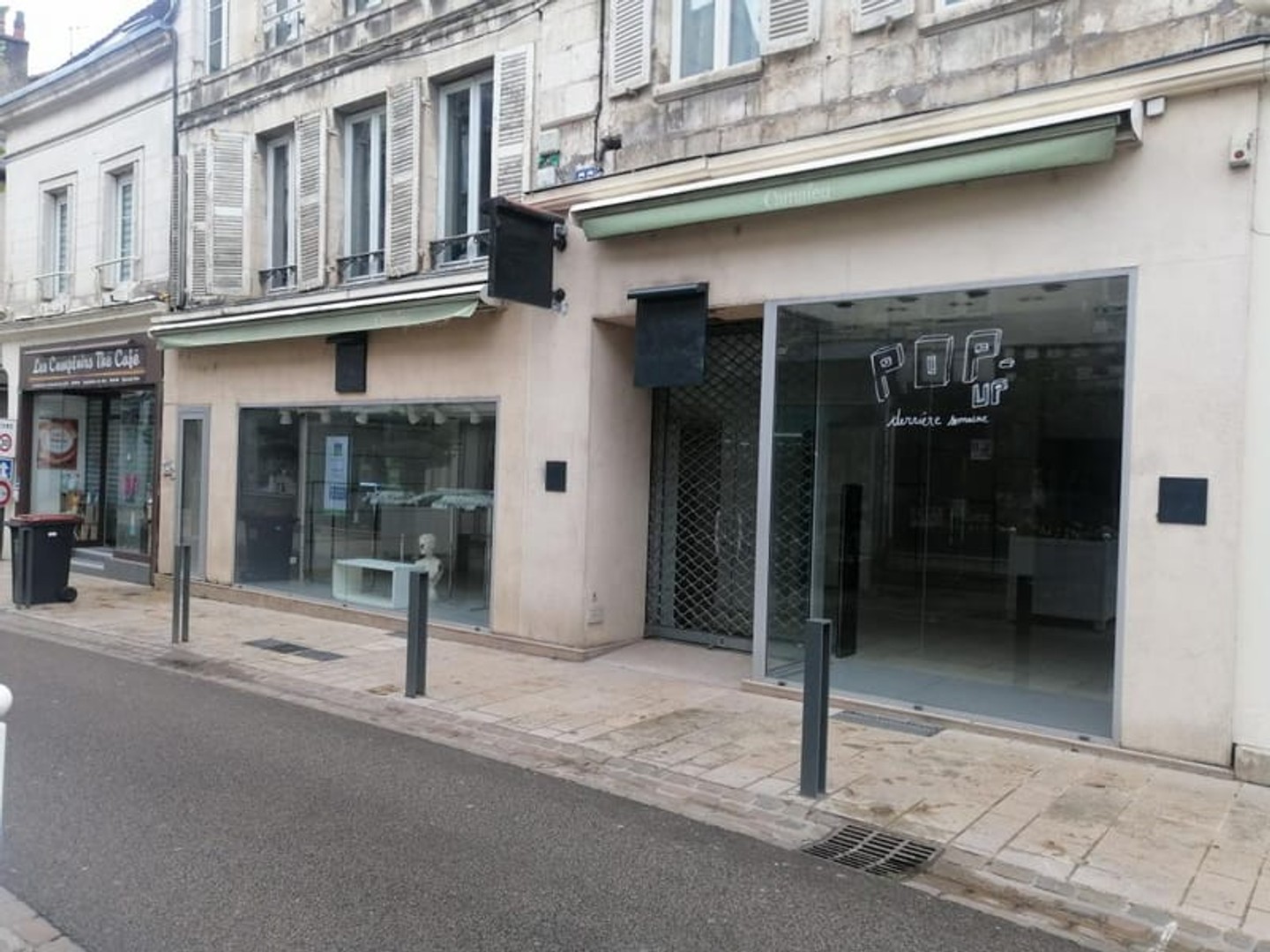 Bien Commercial À Vendre