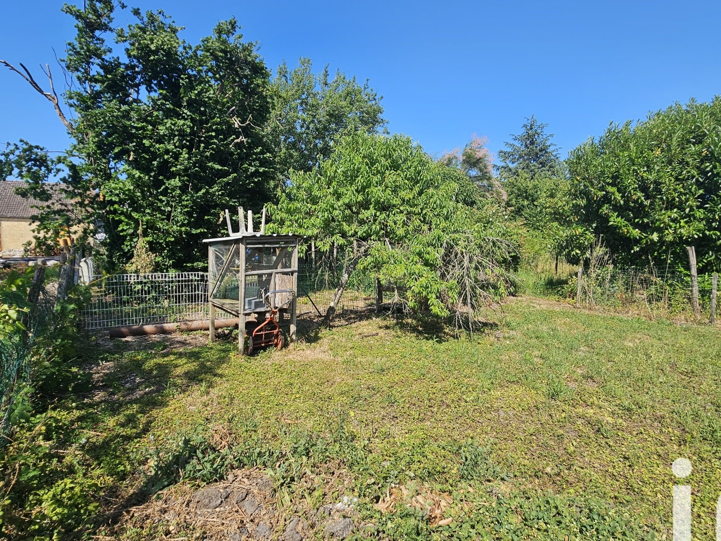 Maison à vendre - 1 pièce - 118m2 - Huisseau-Sur-Mauves (45130)