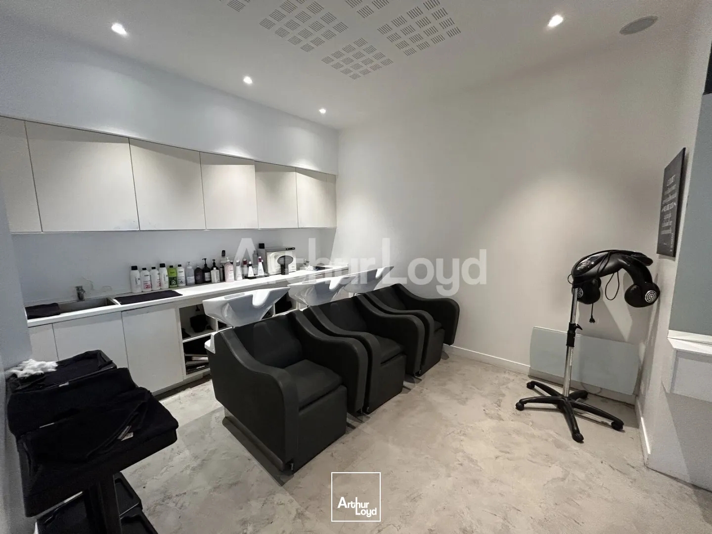 Locaux à vendre - 127m2 - Lille (59000)