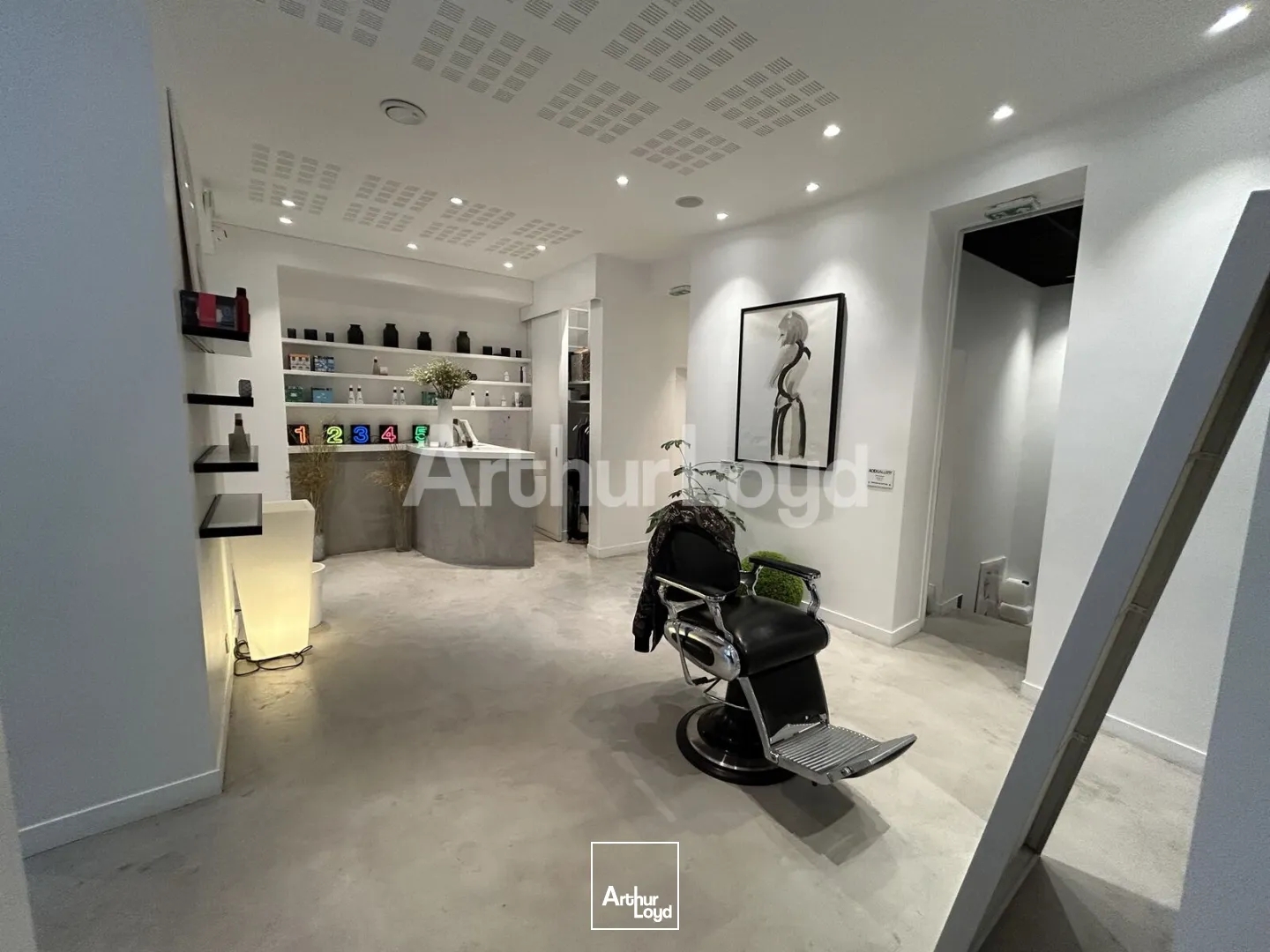 Locaux à vendre - 127m2 - Lille (59000)