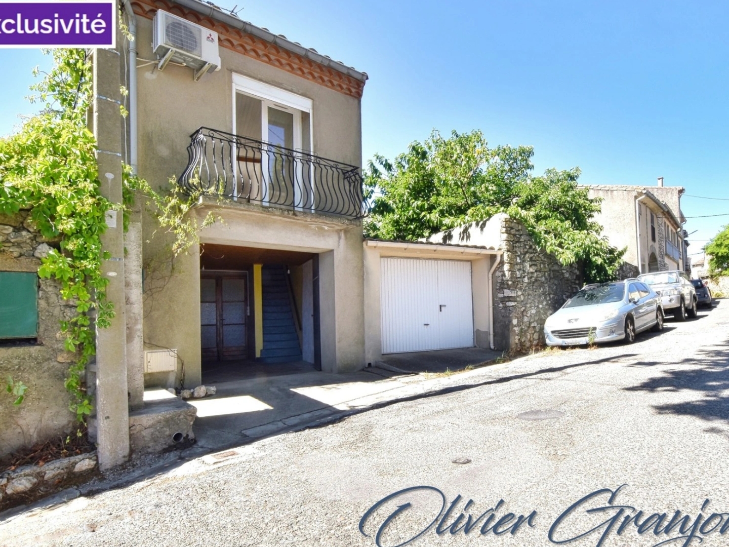 Maison de village rénovée, garage et potentiel d'aménagement