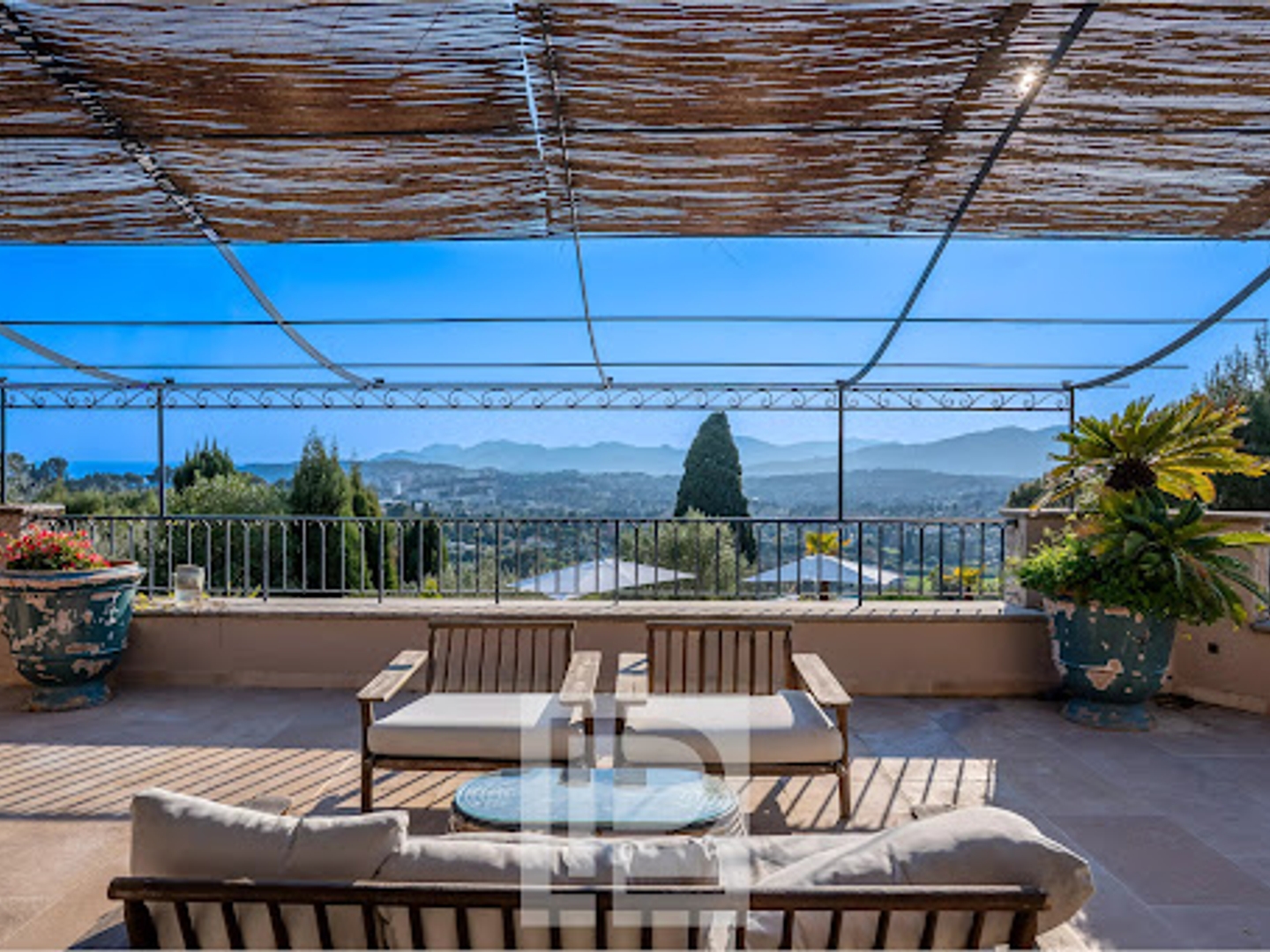 Maison à vendre - 10 pièces - 545m2 - Mougins (06250)