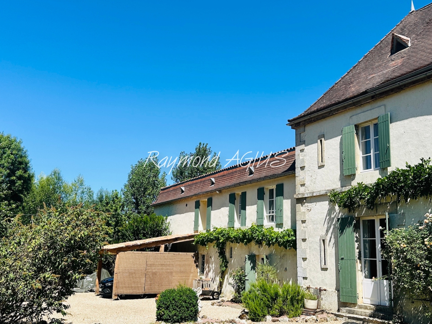 Terrain à vendre - 13412m2 - Saint-Émilion (33330)