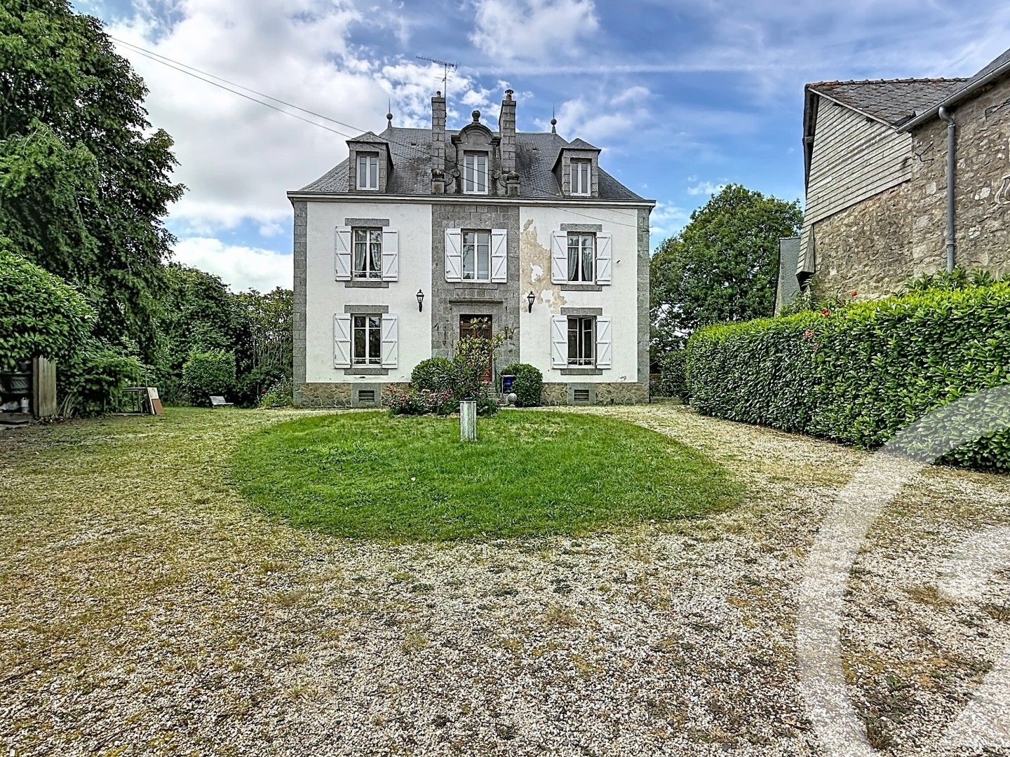 Maison à vendre - 13 pièces - 275m2 - Ploeuc-L'hermitage (22150)