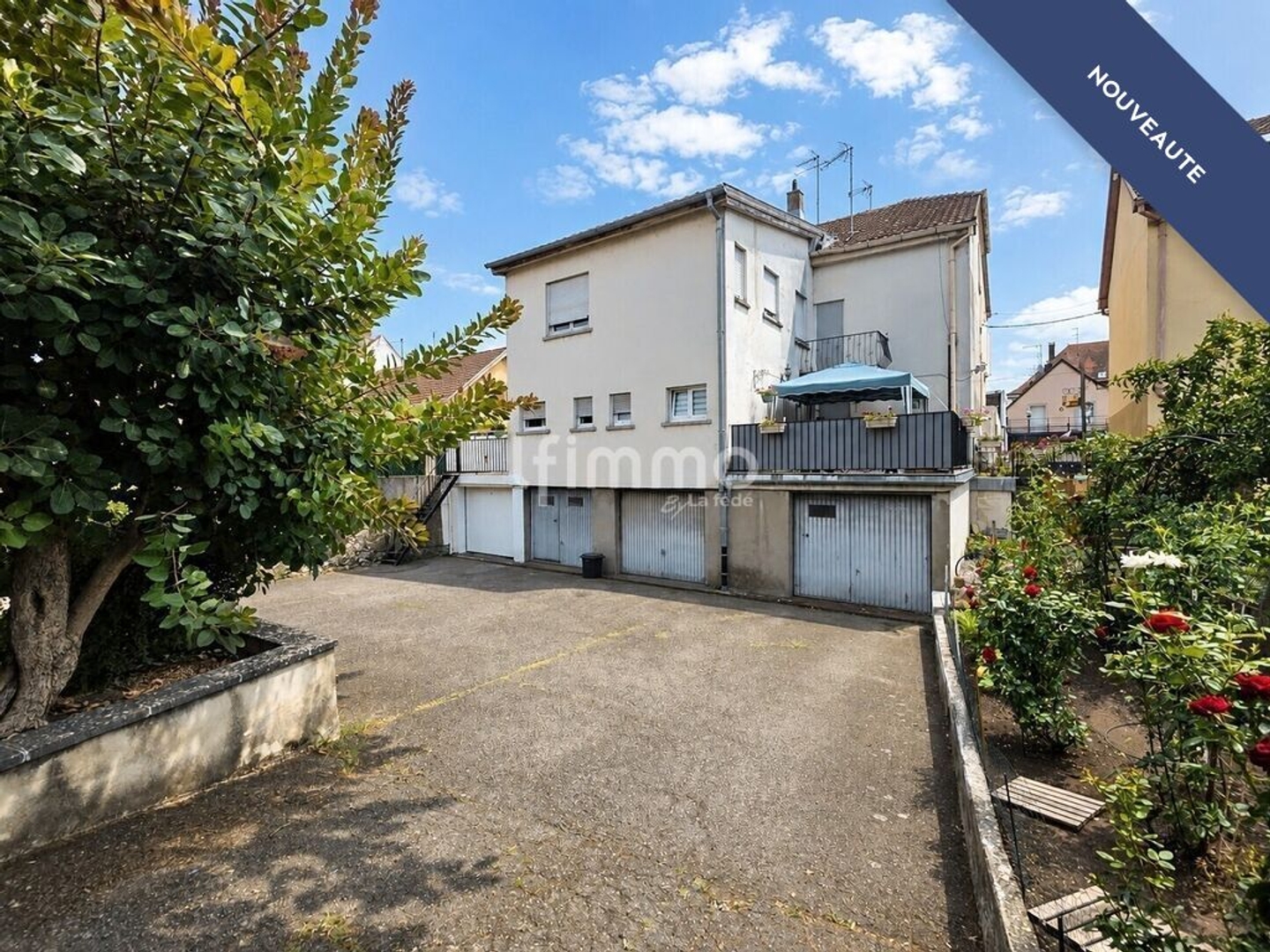 Duplex atypique de 158 m² avec jardin et 2 garages