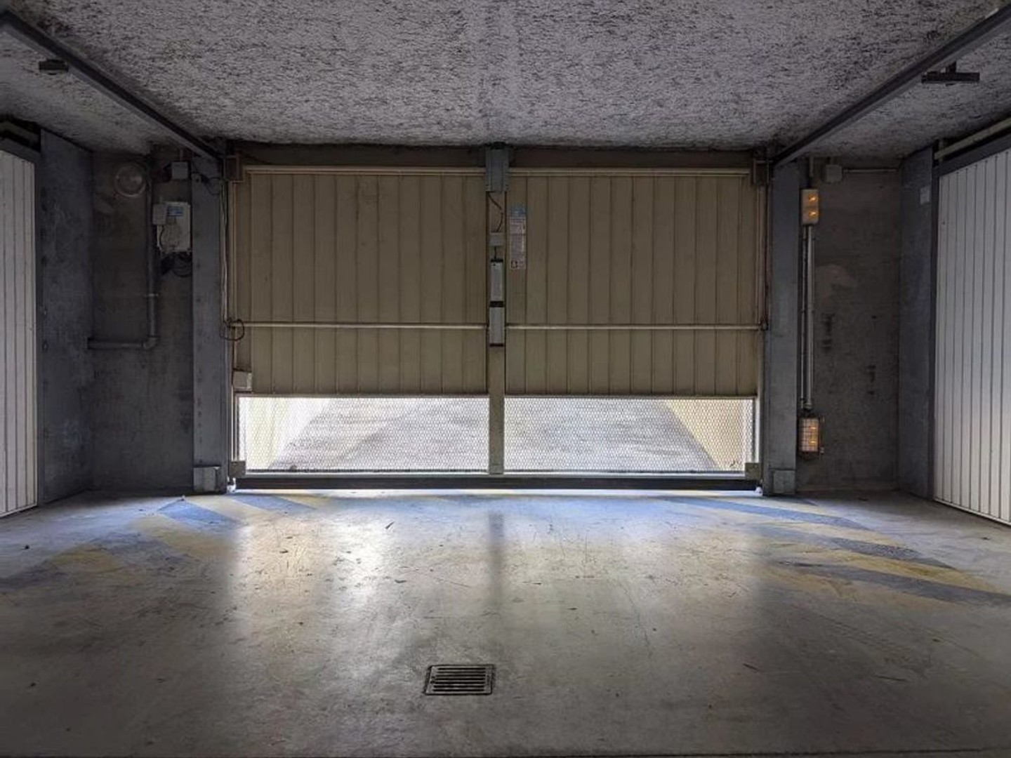 Parking/box 1 pièce