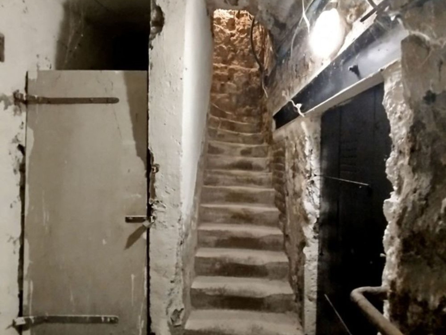 Local/bureau à vendre PARIS 19EME ARRONDISSEMENT (75)