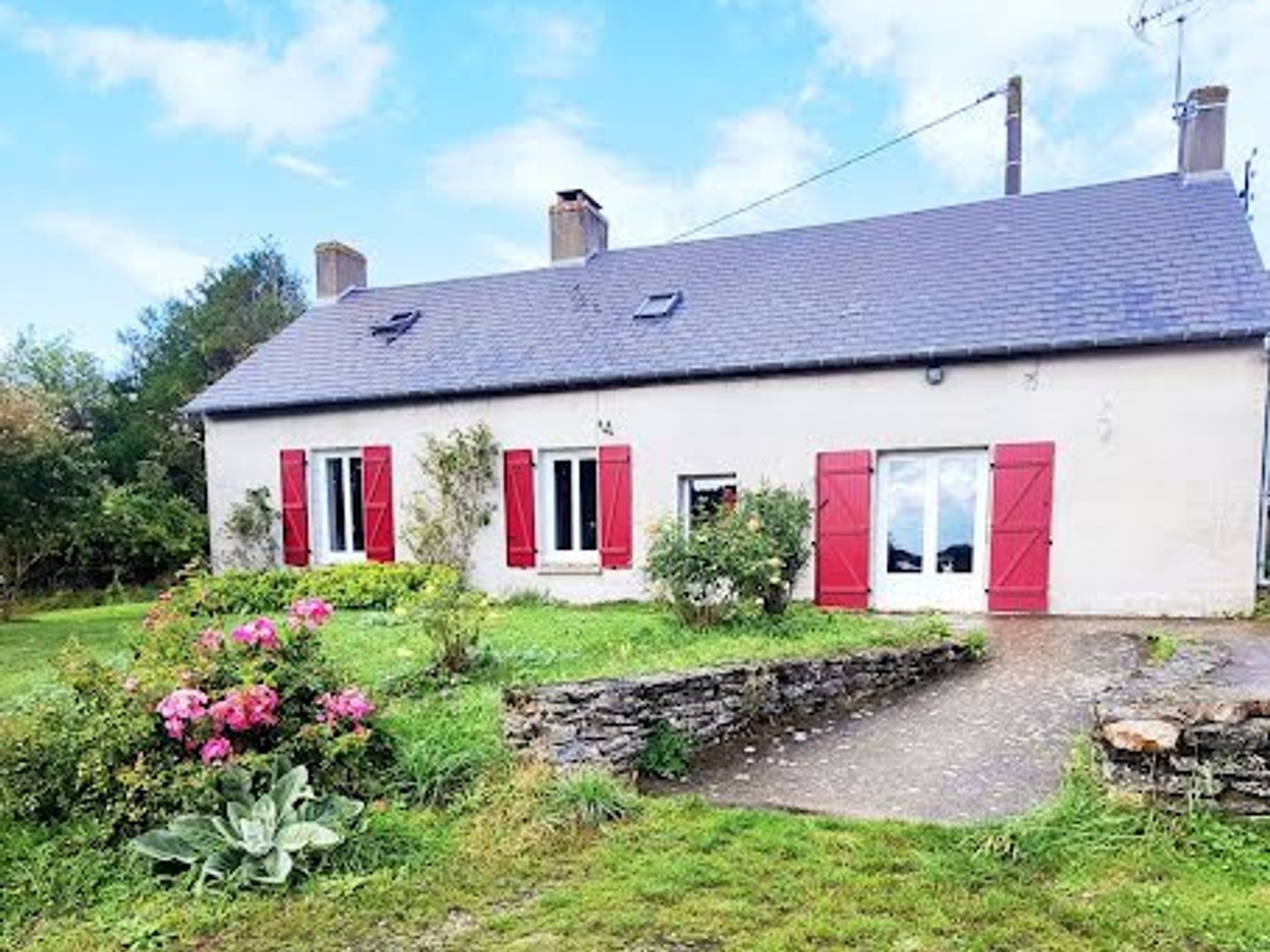 Maison à vendre - 16 pièces - 376m2 - Crissé (72140)