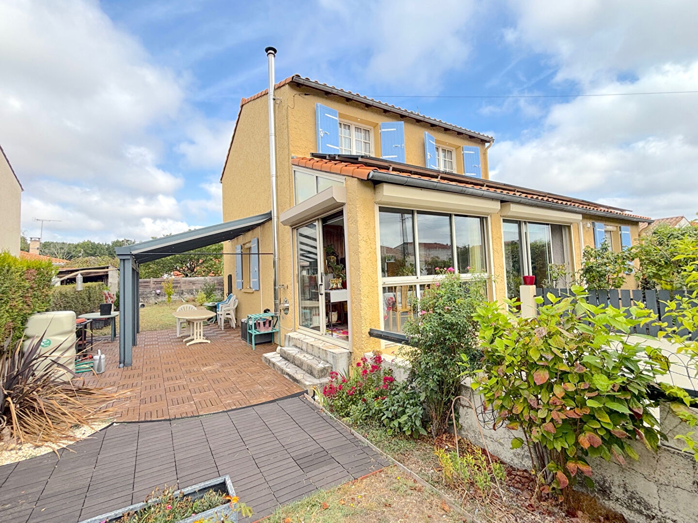 Maison à vendre - 6 pièces - 169m2 - Médis (17600)