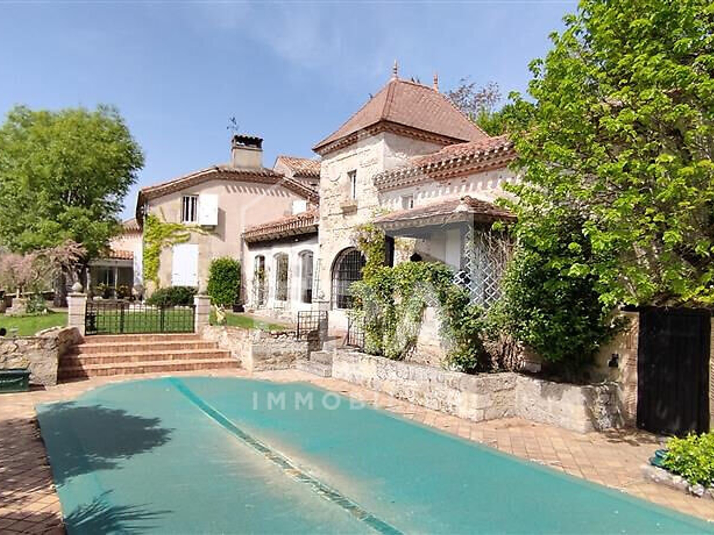 Maison à vendre - 10 pièces - 390m2 - Clermont-Dessous (47130)