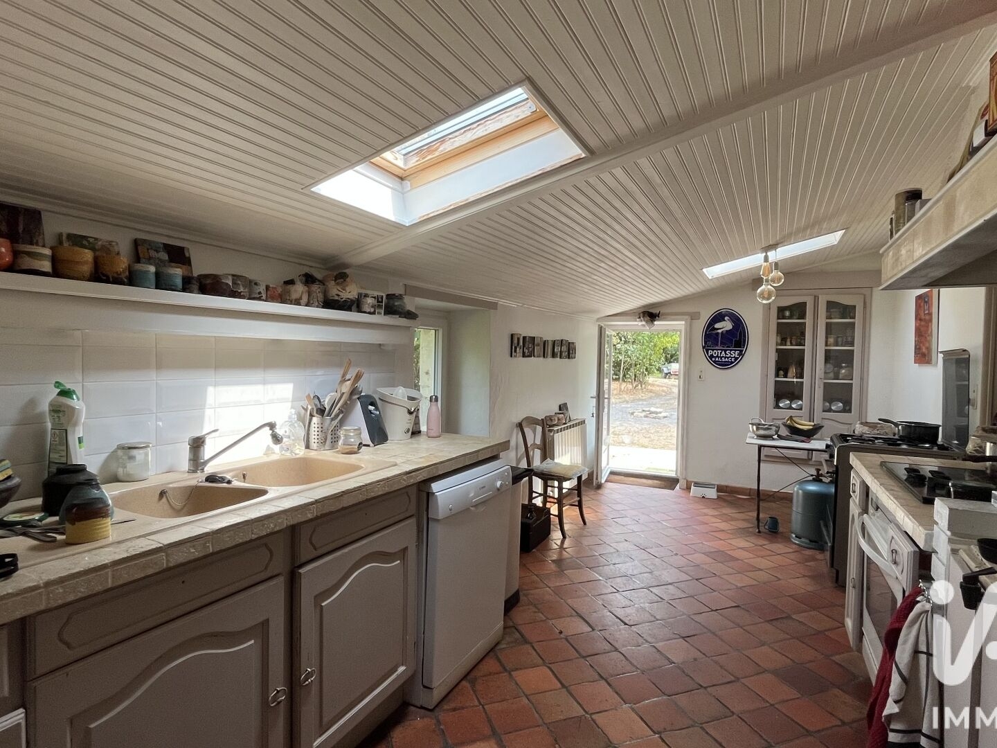 Maison à vendre - 7 pièces - 229m2 - Chaillé-Les-Marais (85450)
