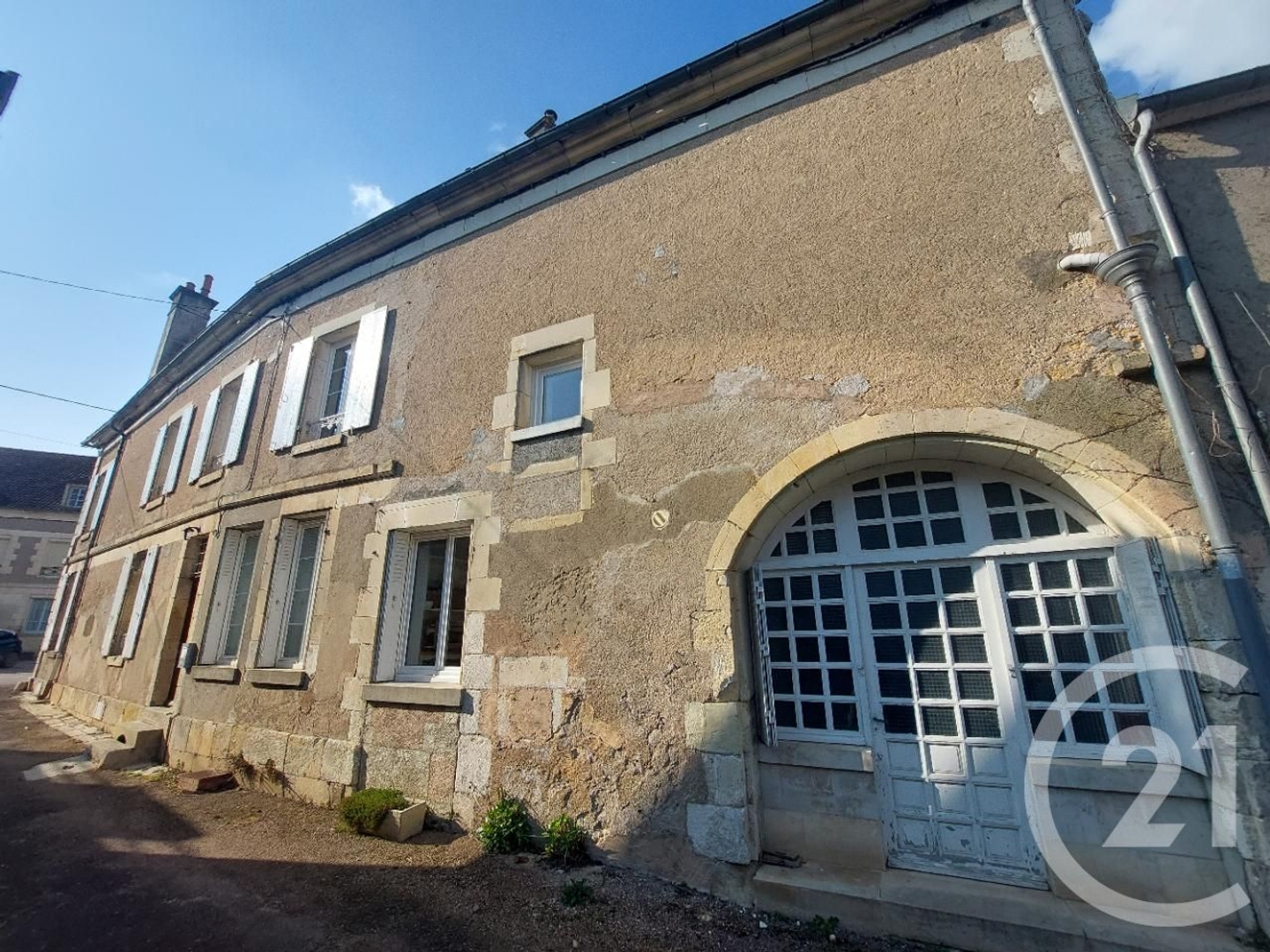 Maison 7 pièces 214 m²