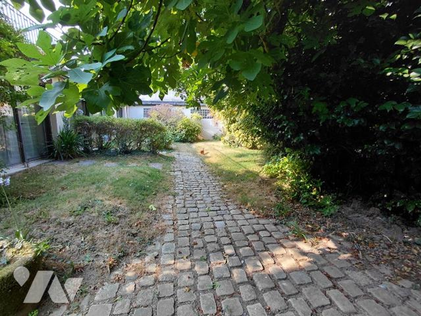 Maison à vendre - 9 pièces - 290m2 - Pontivy (56300)