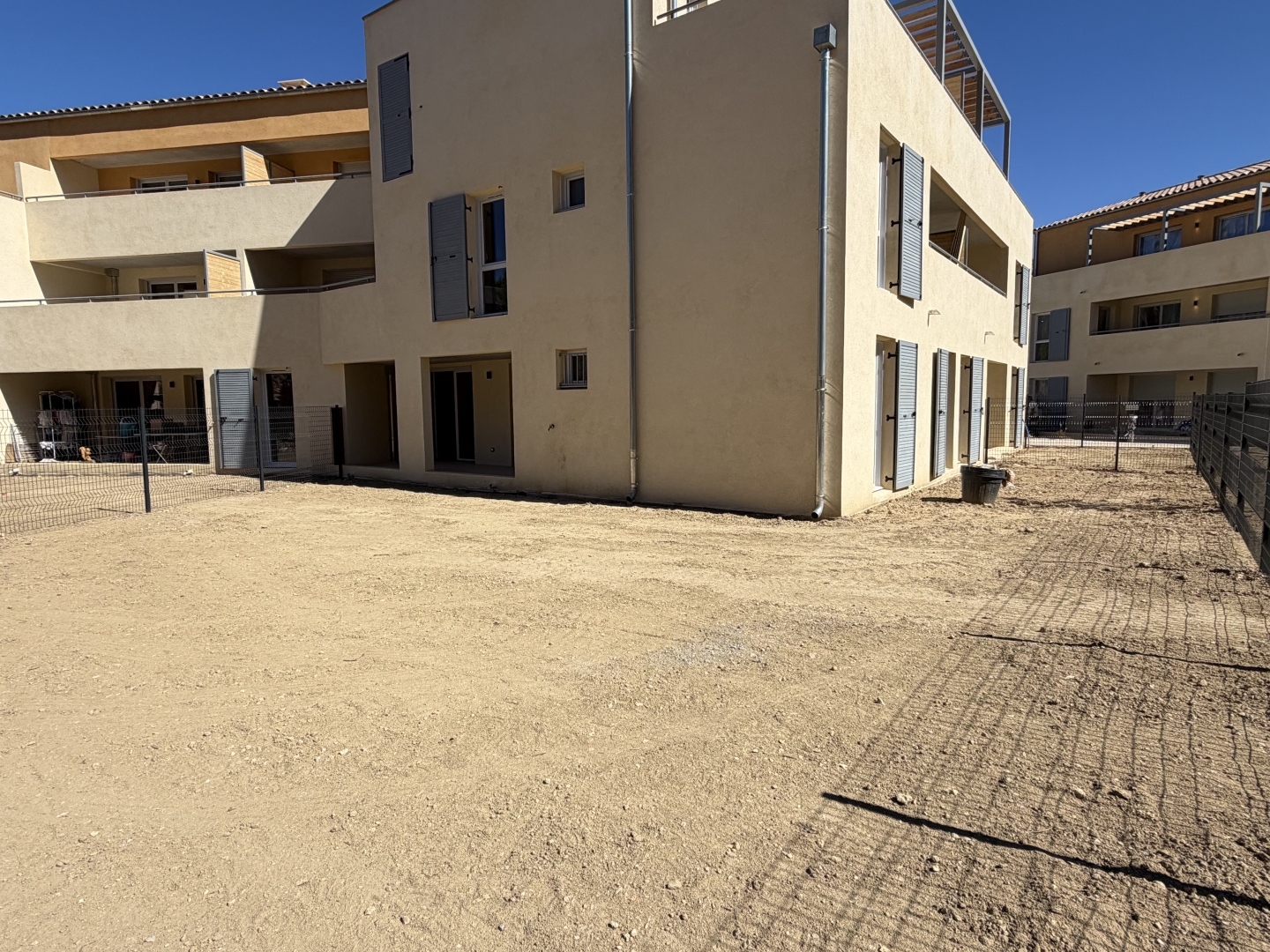 Appartement neuf T4 de 87m2 avec 150m2 de jardin et garage