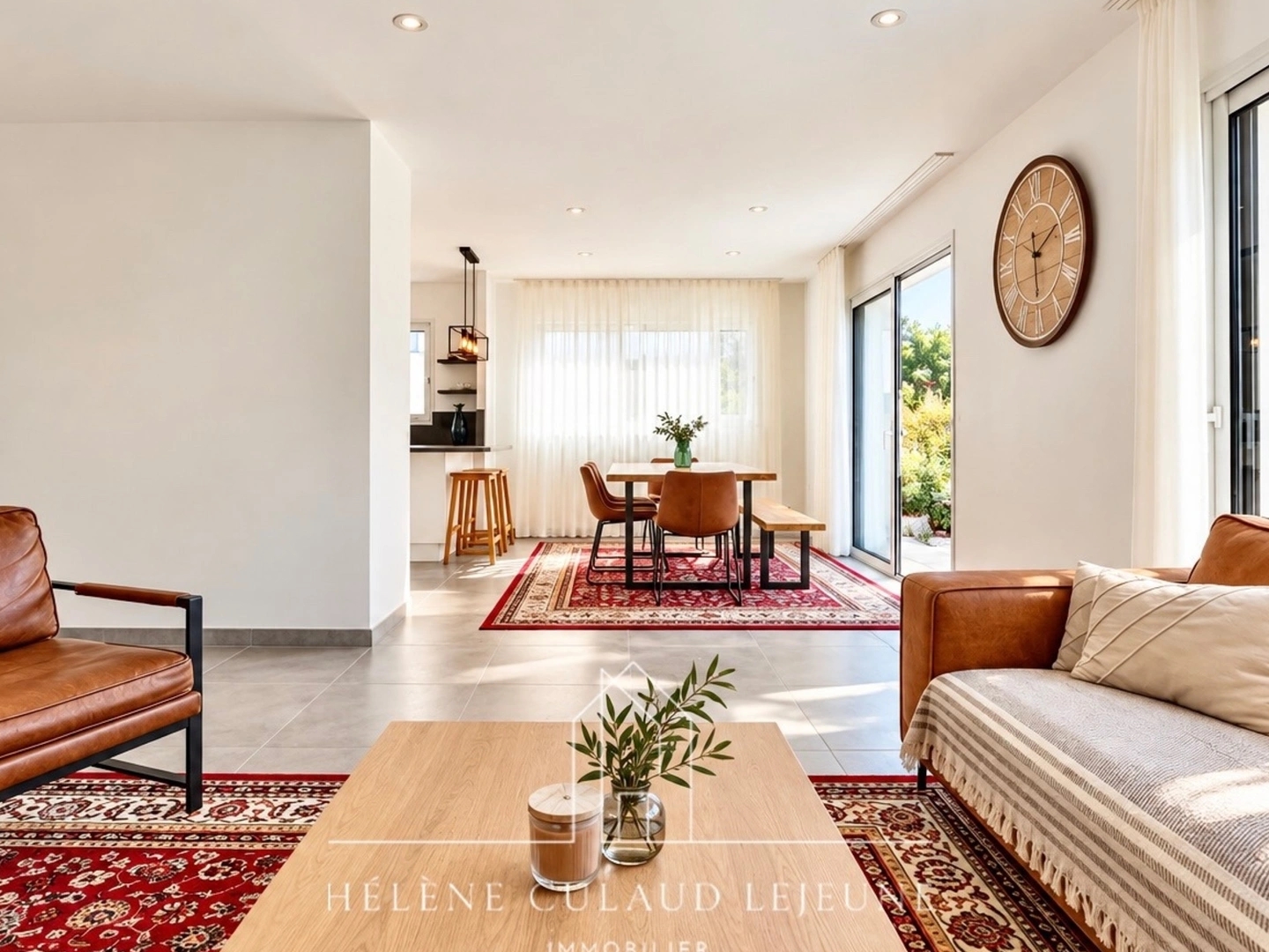 MAISON CONTEMPORAINE - 160 M² - SAINT AVE