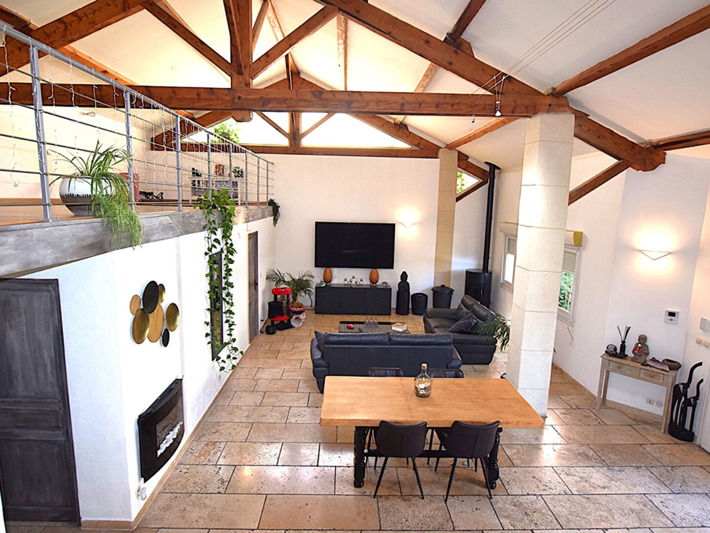 Maison à vendre - 5 pièces - 192m2 - Cabannes (13440)