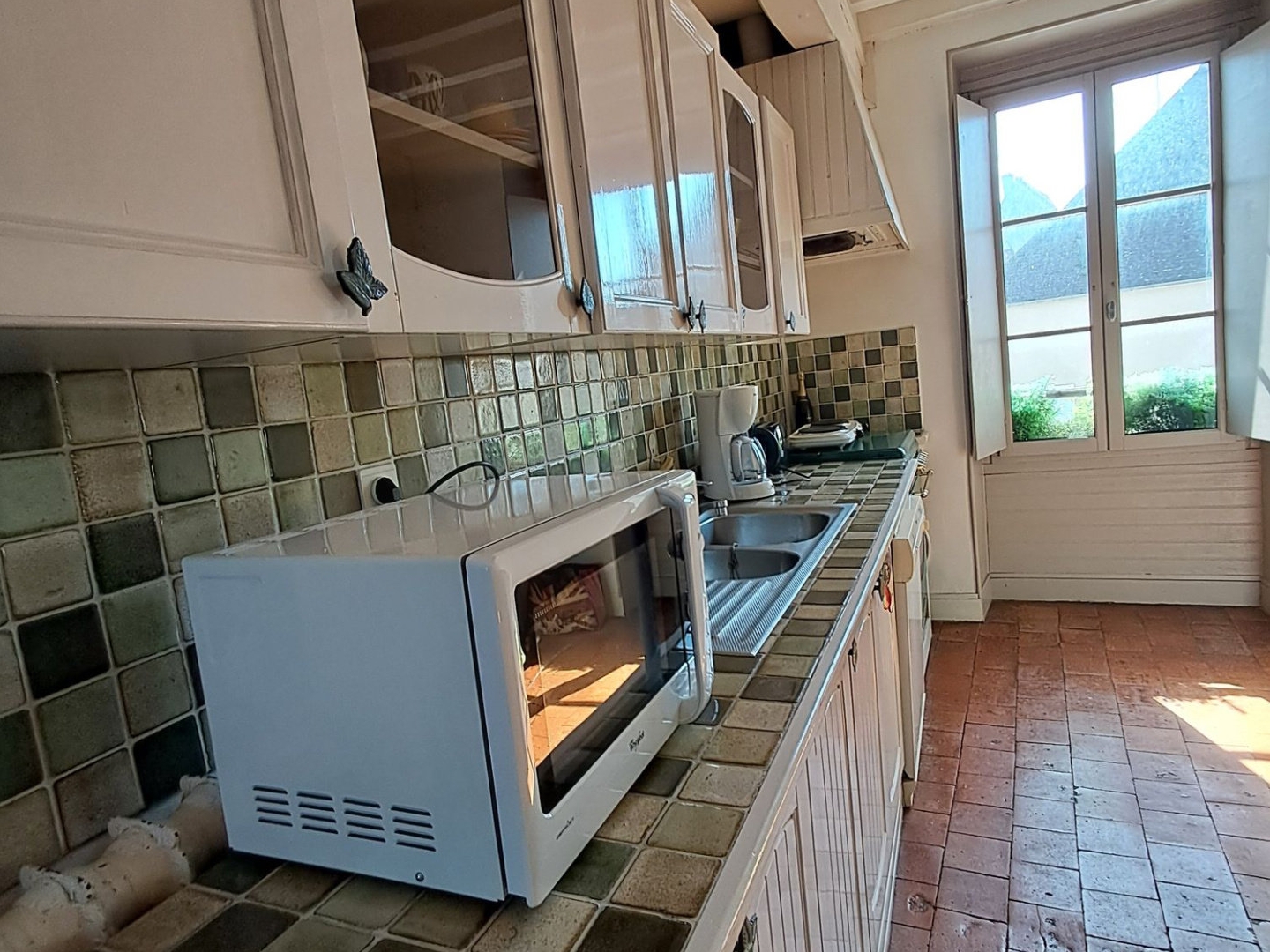 Immeuble à vendre - 9 pièces - 200m2 - Beaulieu-Sur-Loire (45630)